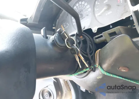 1998 Chevrolet Monte Carlo Ls from USA, damaged, VIN 2G1WW12M9W9325672